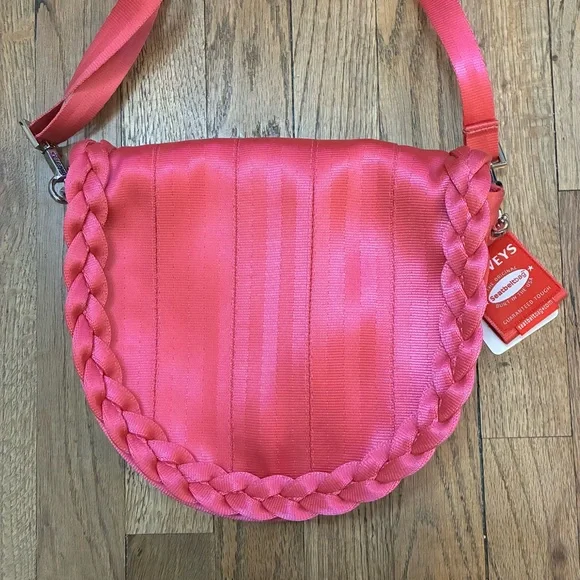 Harvey’s Seatbelt Grapefruit Sophia Saddle Bag Crossbody - Picture 2 of 8